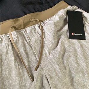 Lululemon T.H.E Short 9” Lined